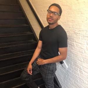 Meet your Posher, Leon